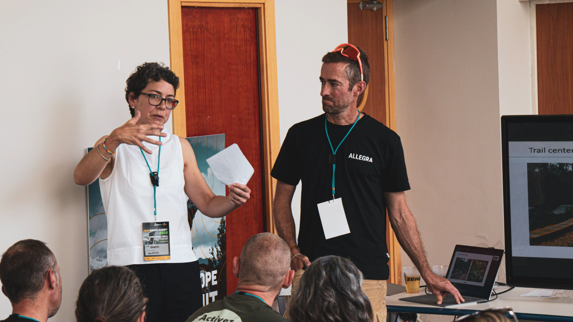 Vanesa und Sam am IMBA Summit